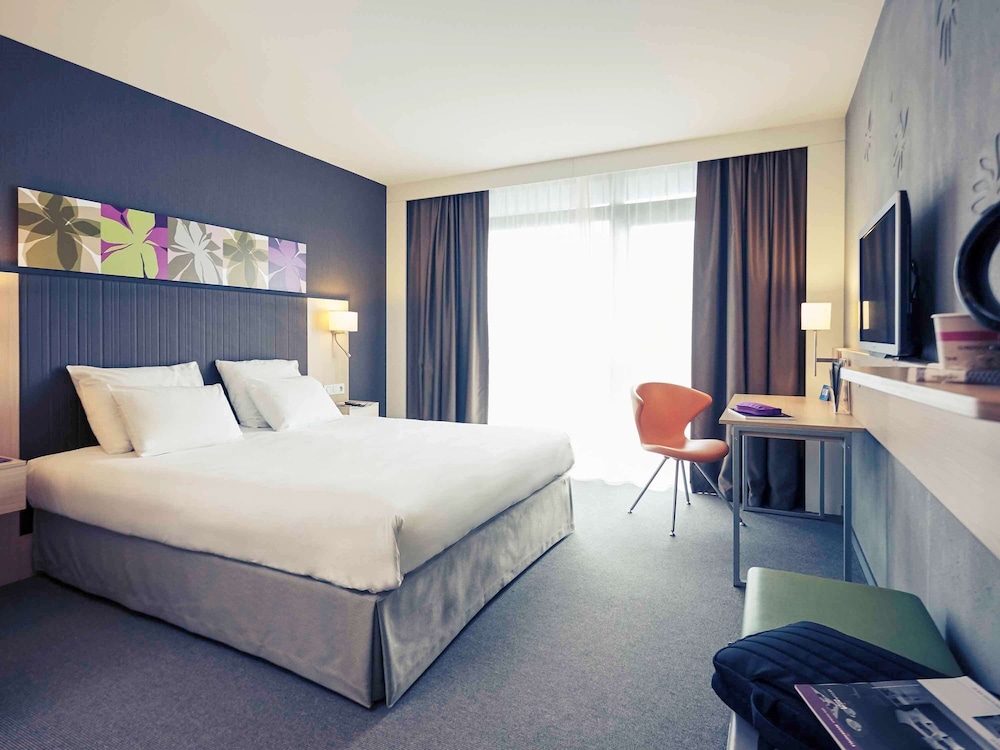 Mercure Valenciennes Centre 17/75