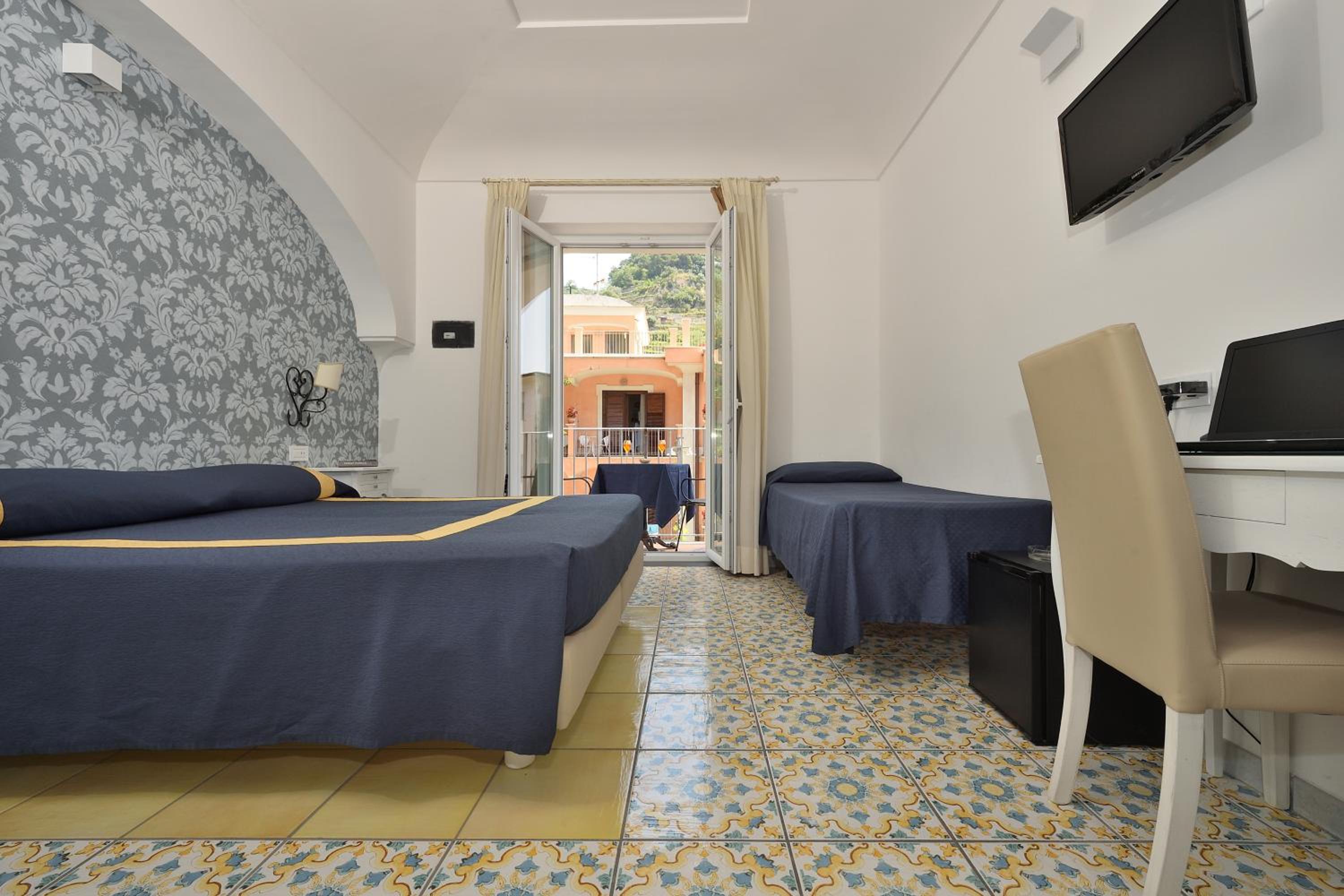Hotel Settebello 13/50
