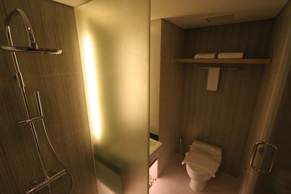De'rain Hotel Bandung Managed By Dafam 24/35
