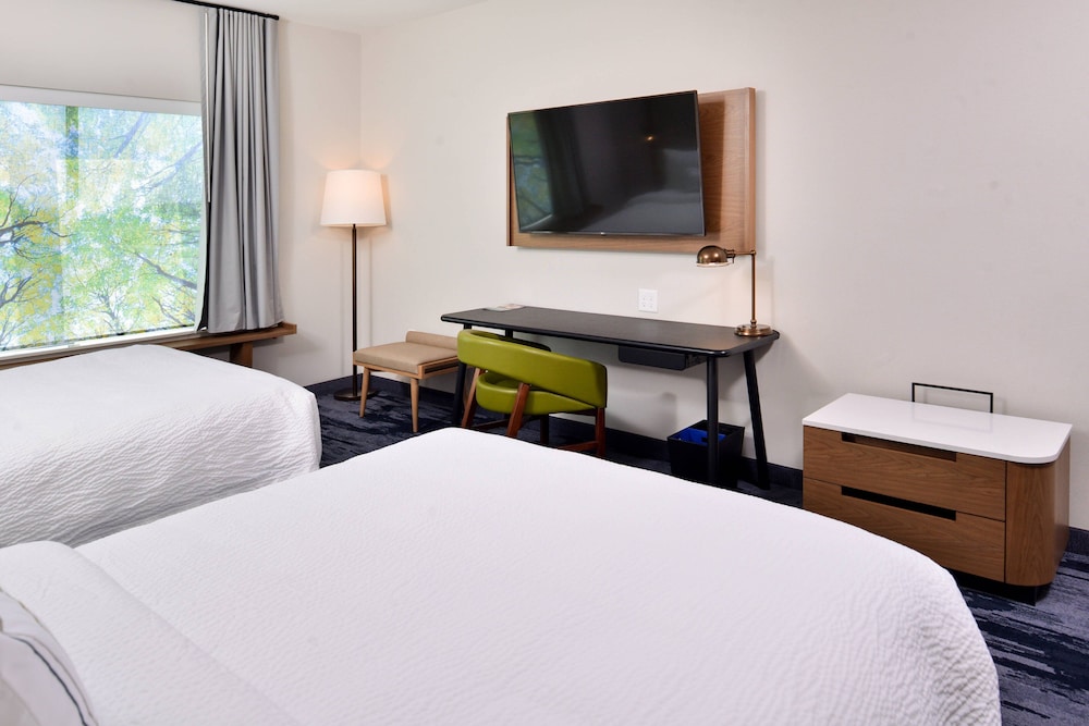 Fairfield Inn Suites Minneapolis Shakopee 14/50