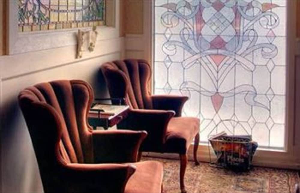 Union Hotel 37/50