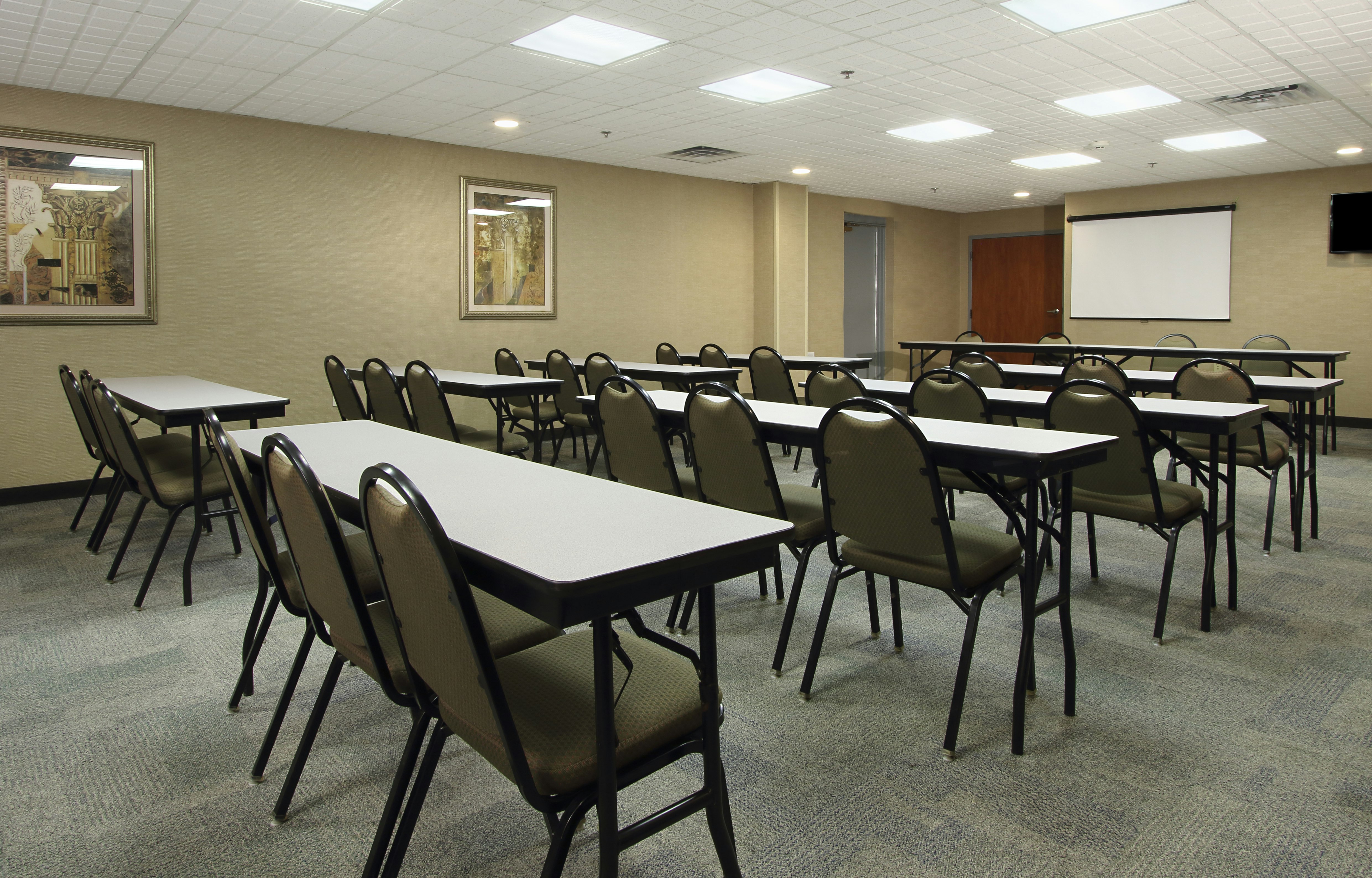 Hampton Inn Ashtabula 42/47