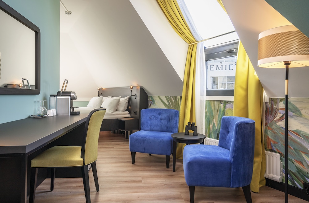 Thon Hotel Alesund 30/46