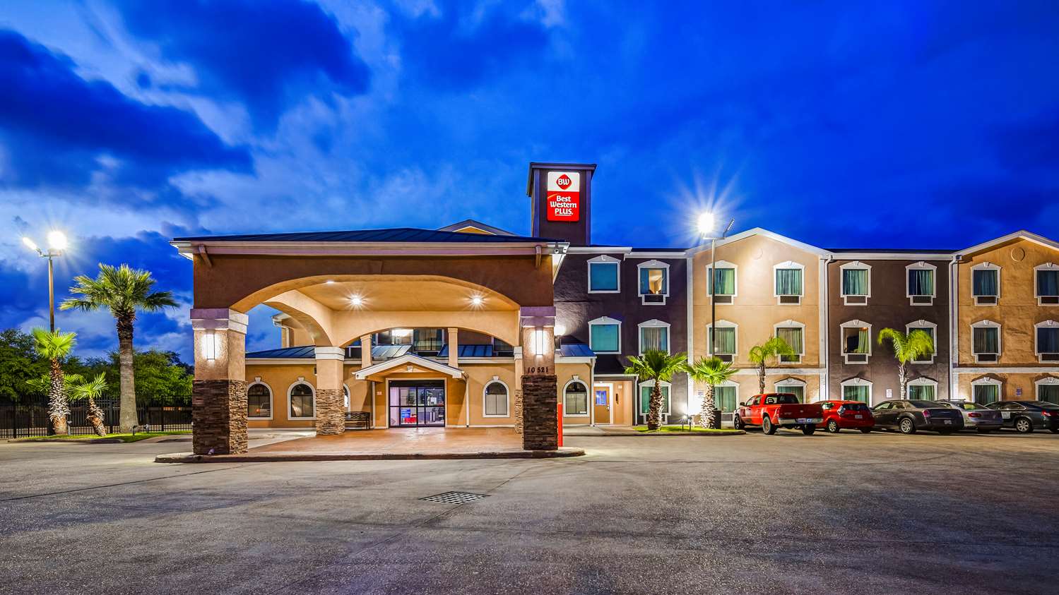 Best Western Plus Heritage Inn Houston 2/23