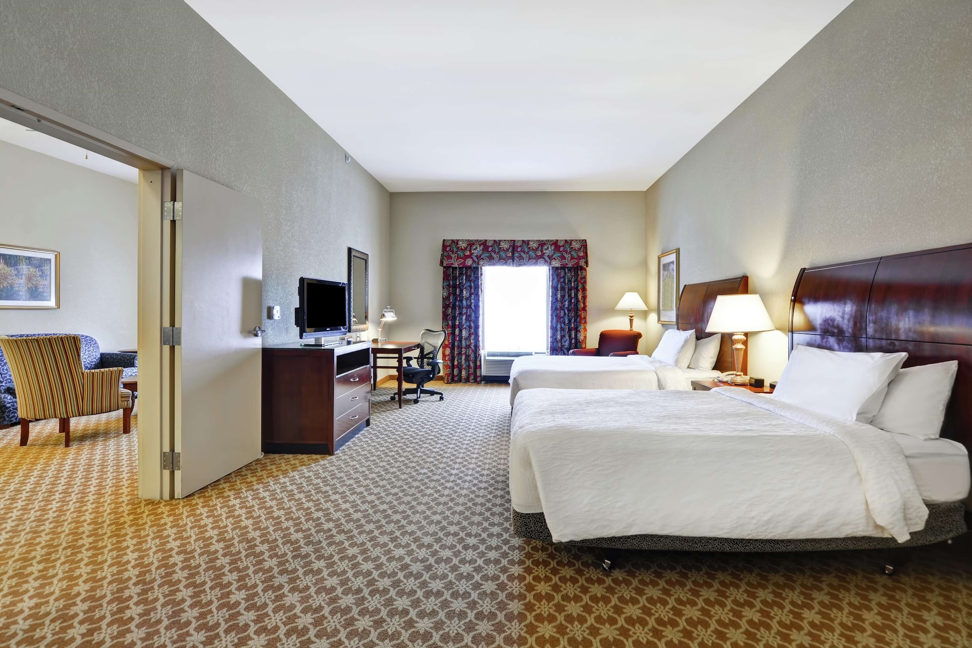 Junior Suite, 2 Queen Beds