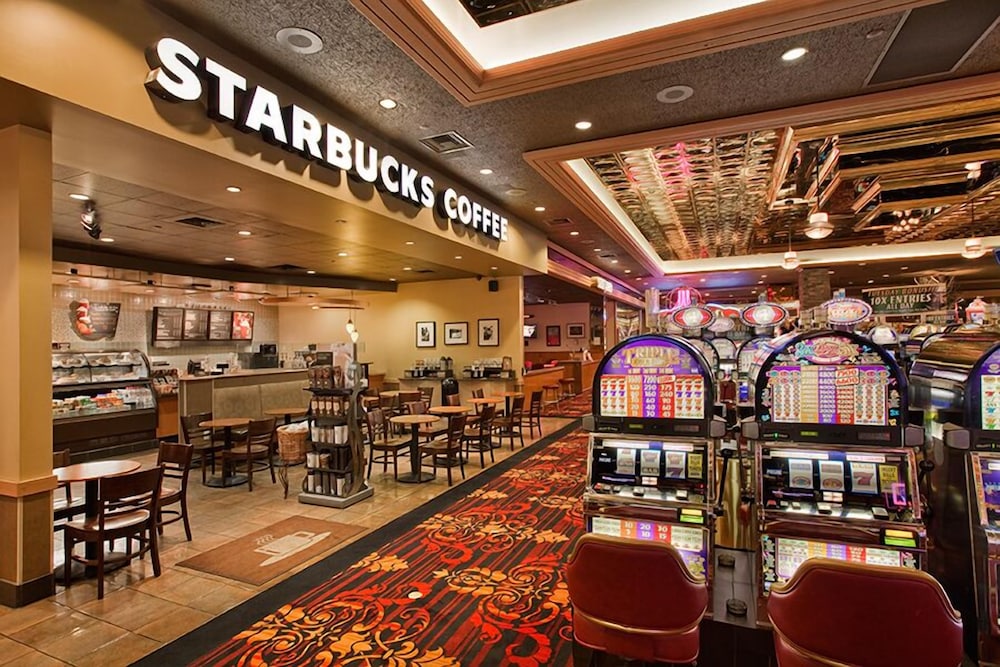 Maverick Hotel And Casino By Red Lion Hotels 51/66
