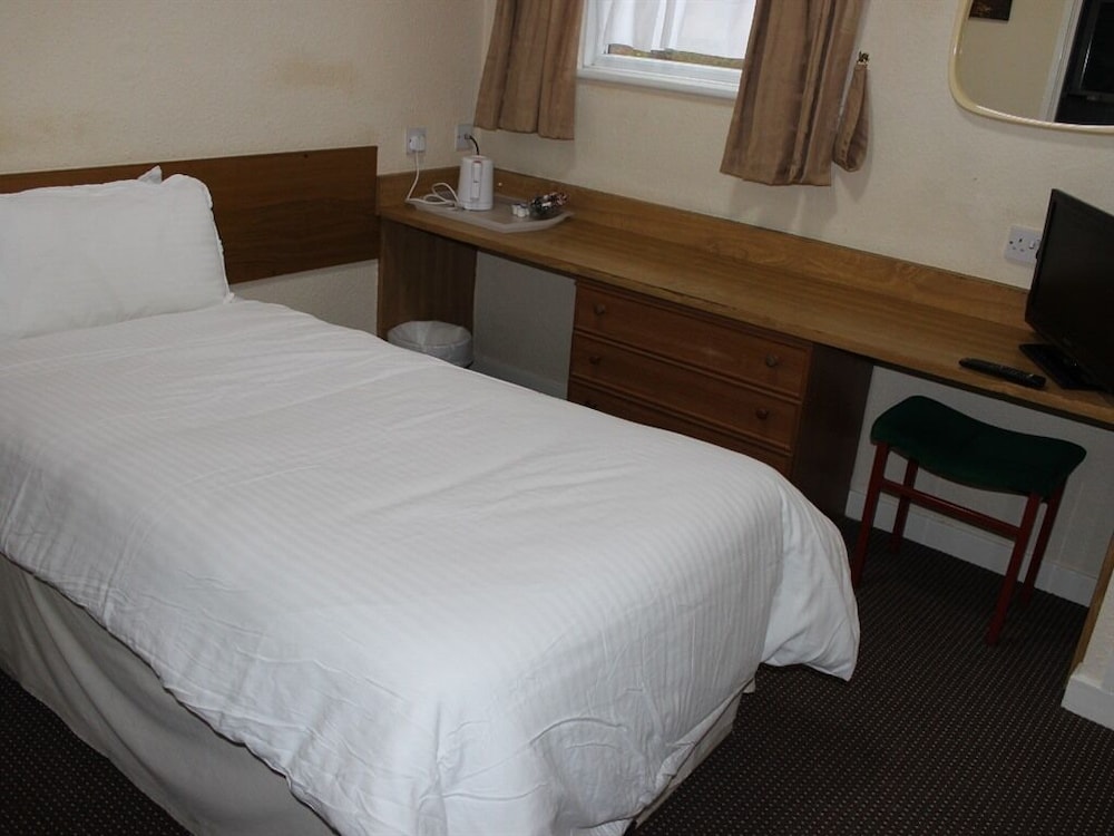 Morpeth Lodge 10/36