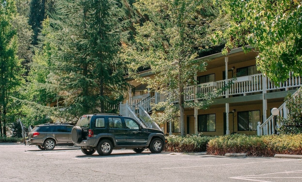 Northern Queen Inn 37/50