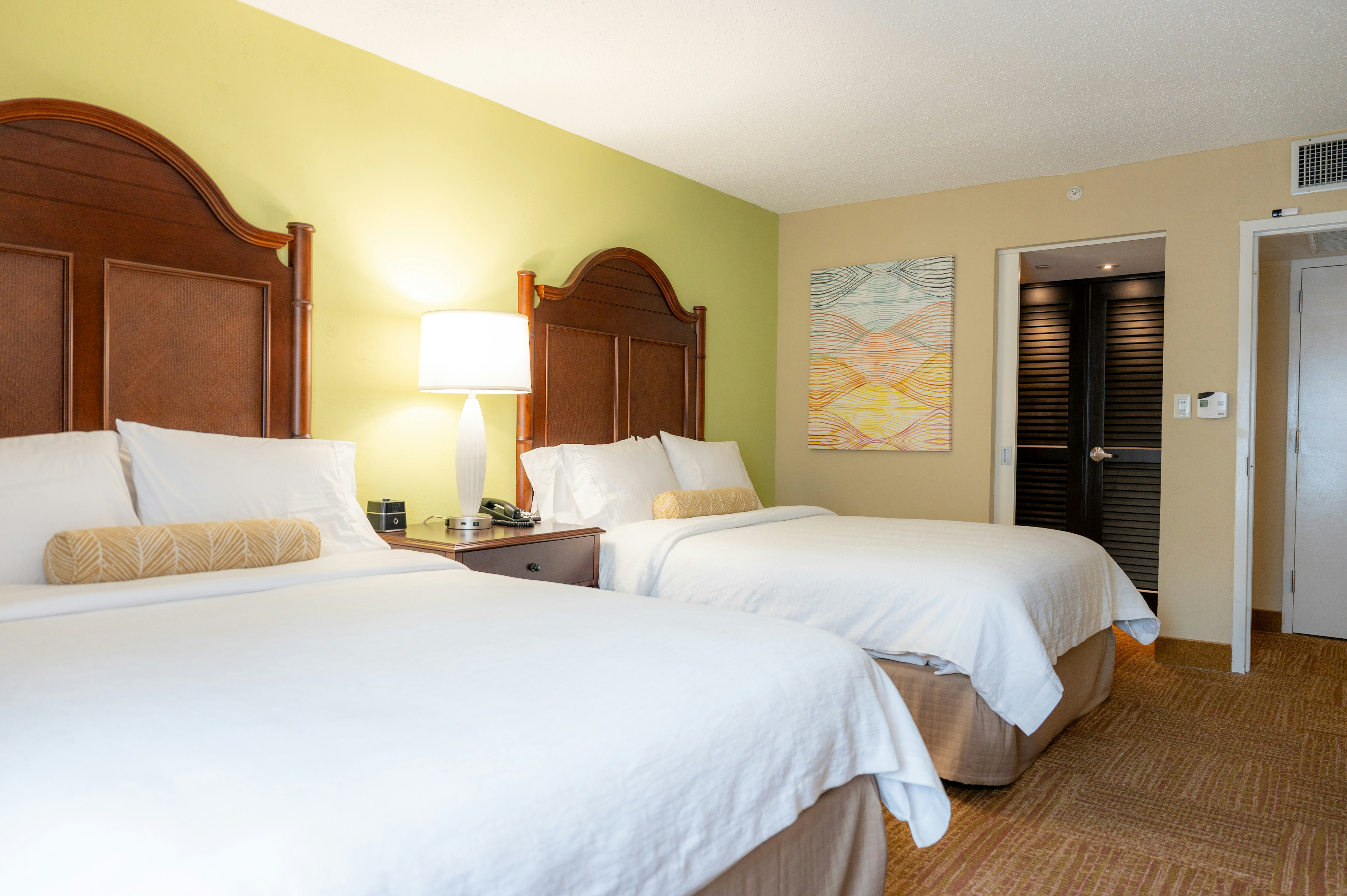 PREMIUM, SUITE, 2 QUEEN BEDS