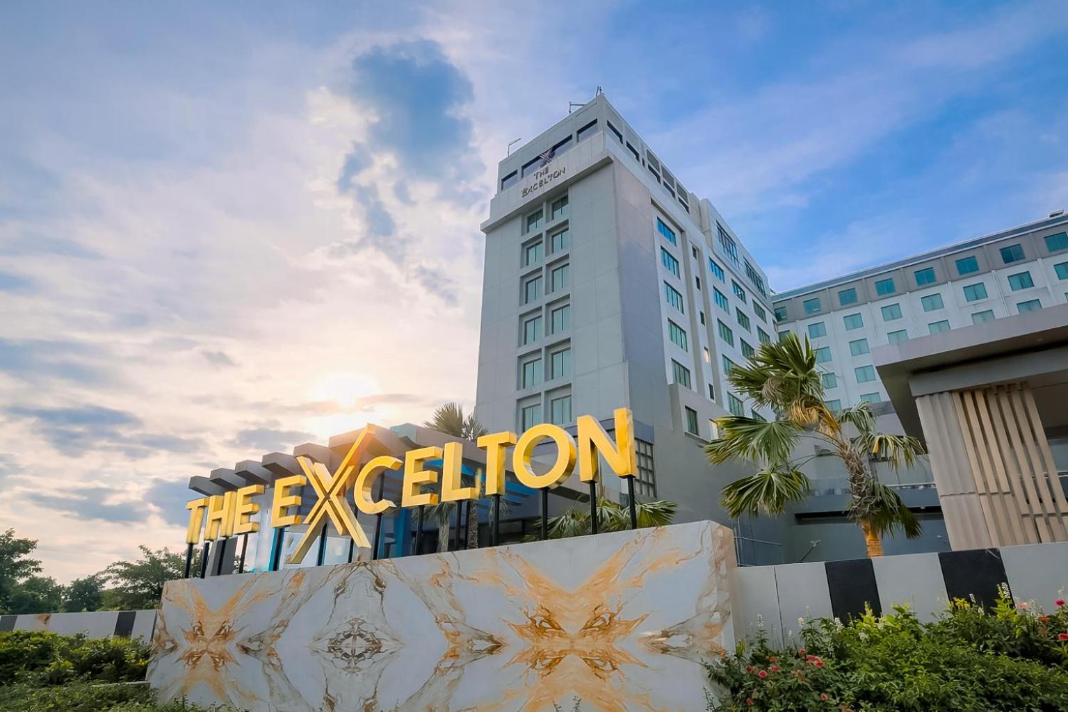 The Excelton Hotel Palembang 2/54