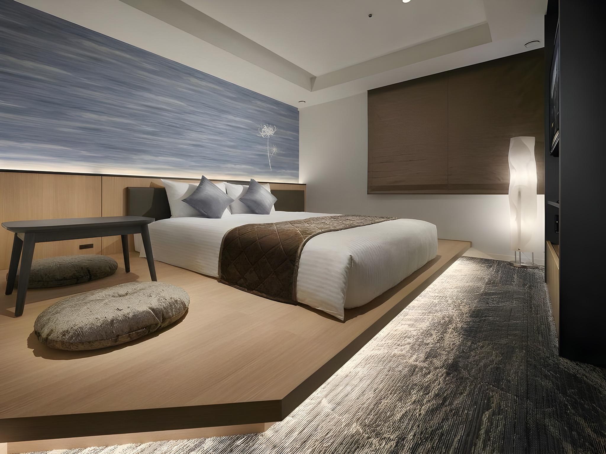 Japanese, Hollywood, Style, Modern, Twin Beds