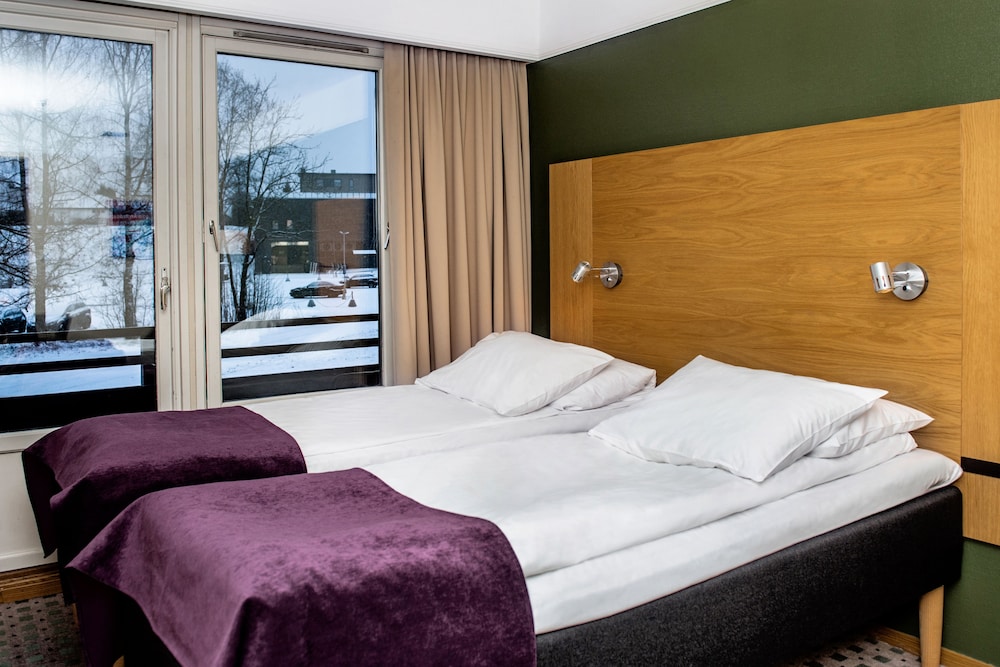 Thon Hotel Asker 34/83