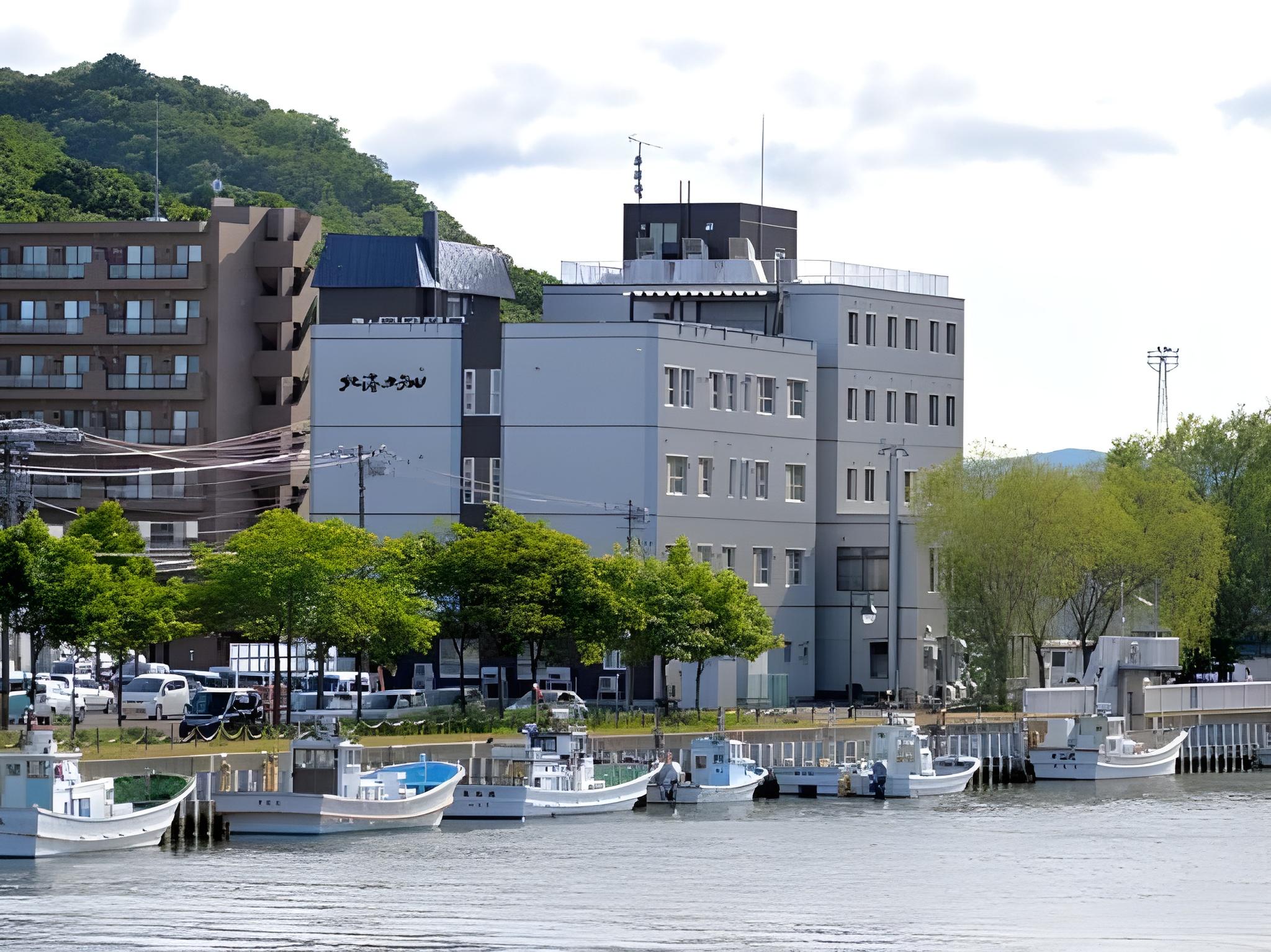 Hokkai Hotel 34/37