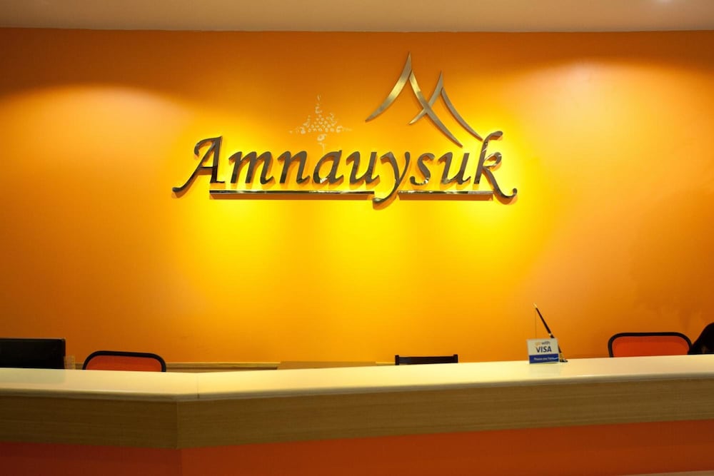 Amnauysuk Hotel 33/47