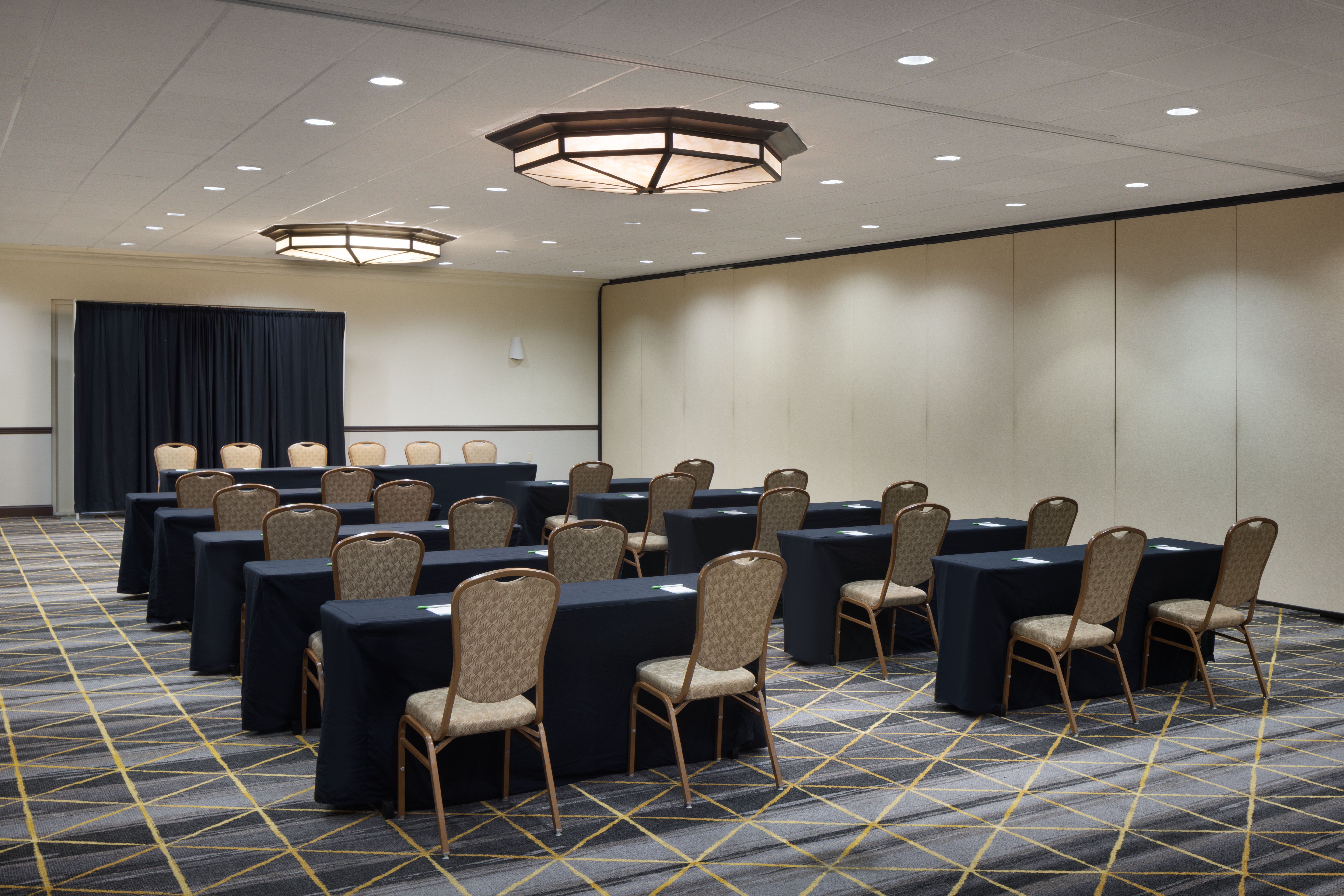 Holiday Inn & Suites Orlando SW - Celebration Area 52/62