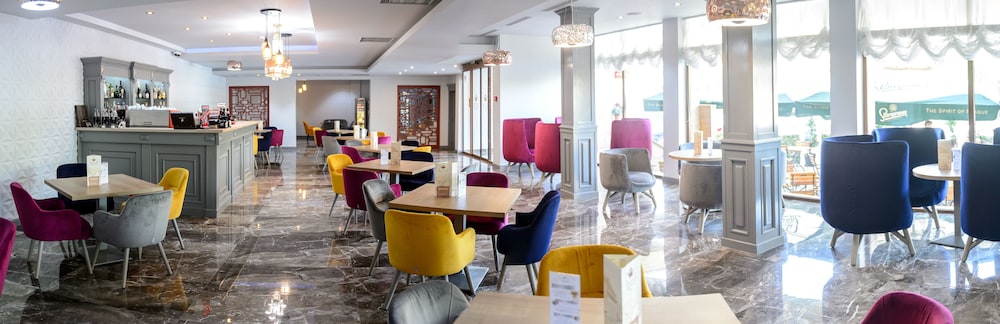 ROYAL CLASSIC HOTEL 28/44