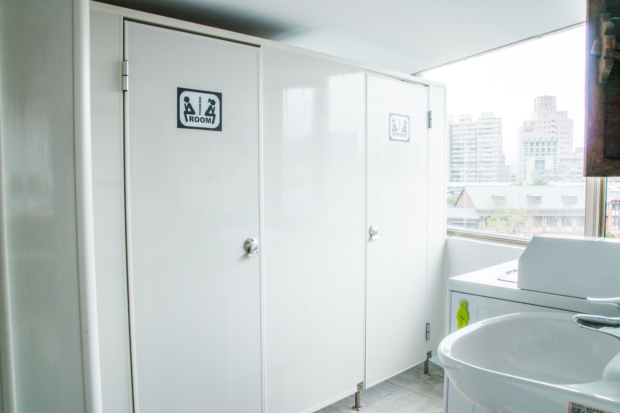 Female Dorm, Female Only, 4 Beds, Shared Bathroom
