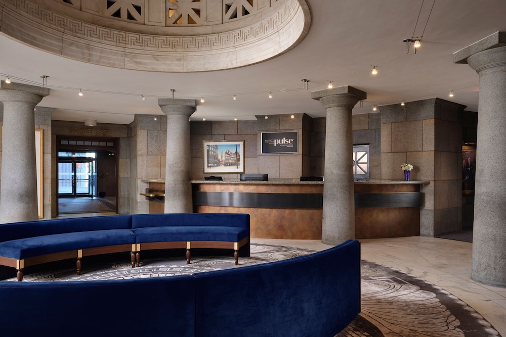 Marriott Vacation Club Pulse at Custom House, Boston 13/45