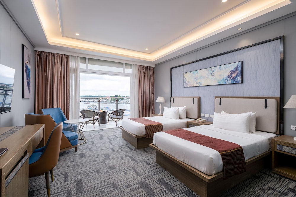Sunlight Hotel Puerto Princesa 24/60