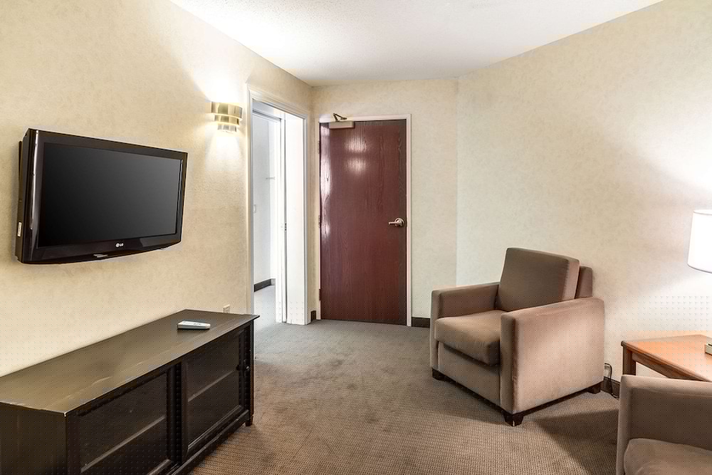 Sleep Inn & Suites Bay View Acme - Traverse City 41/68
