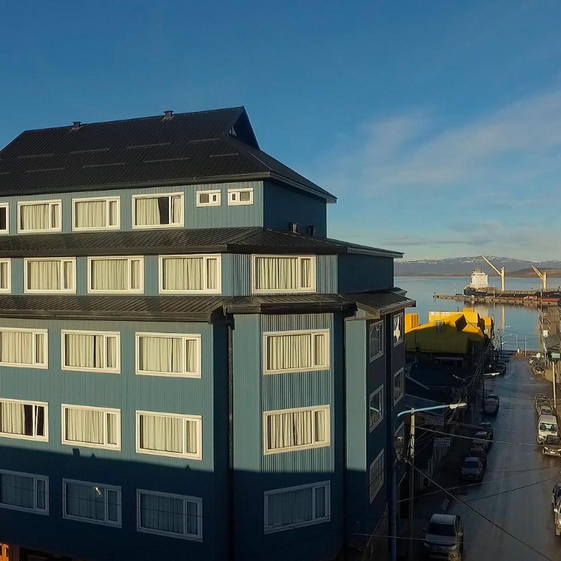 Hotel Tierra del Fuego 1/50