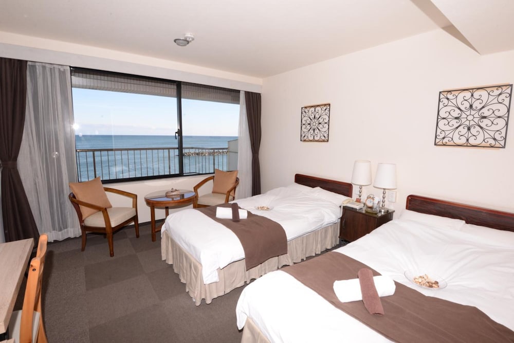 Isohara Seaside Hotel 12/44