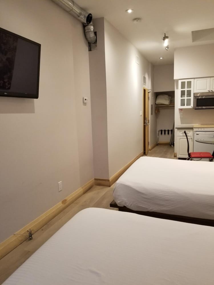 Dragon Gate Inn 22/64