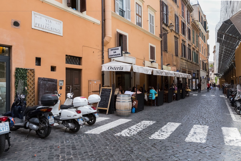 Pellegrino Campo de Fiori Suite 17/23