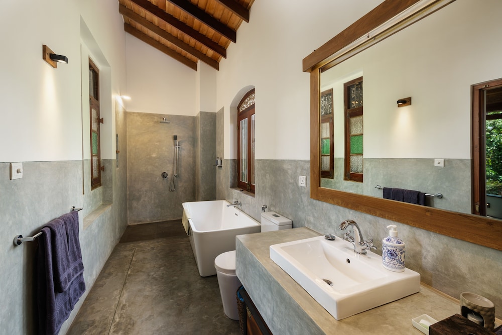 Royal Indigo Villa 32/37
