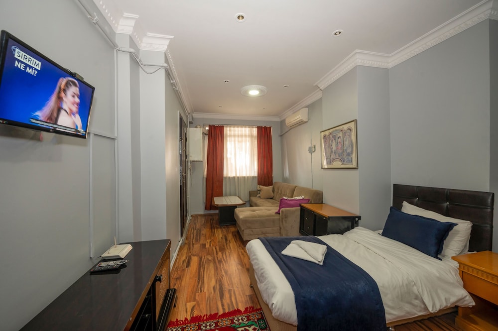 Taksim Suite Ii 10/35