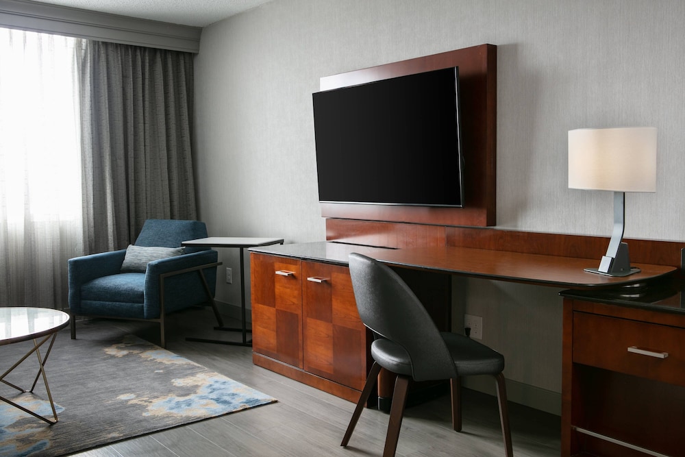 West Des Moines Marriott 53/55