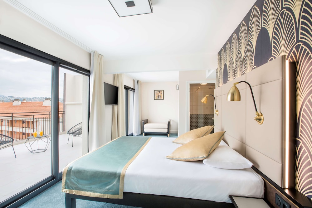 Best Western Hotel Journel Saint-Laurent-Du-Var 7/45