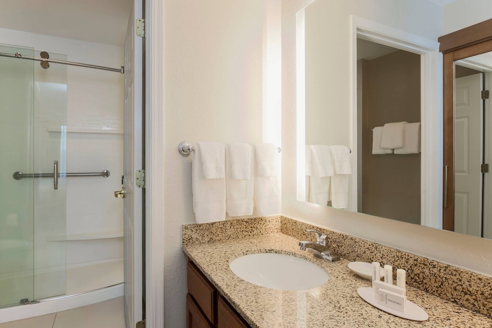 Residence Inn by Marriott Monroe 11/38
