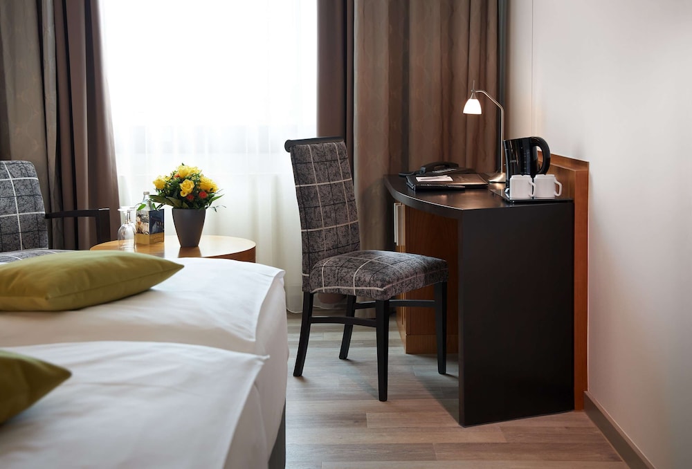 Best Western Plus Arosa Hotel 11/35