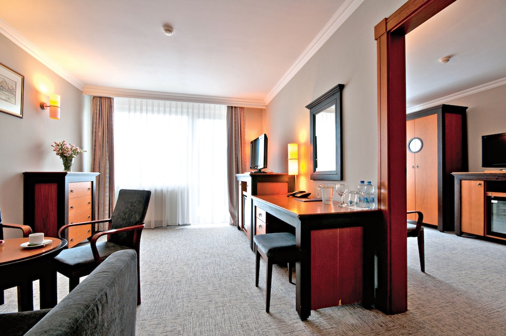 Leba Hotel & Spa 30/40