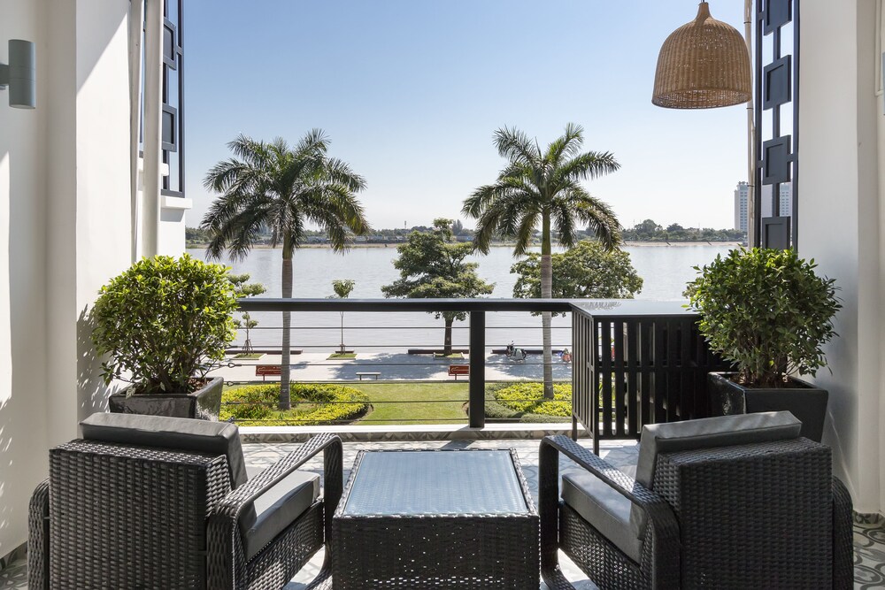 Tao Riverside Residence 37/50