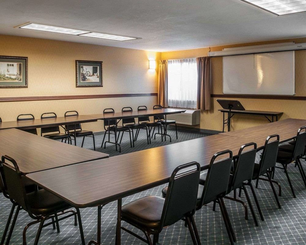 Comfort Inn Gallup 35/43