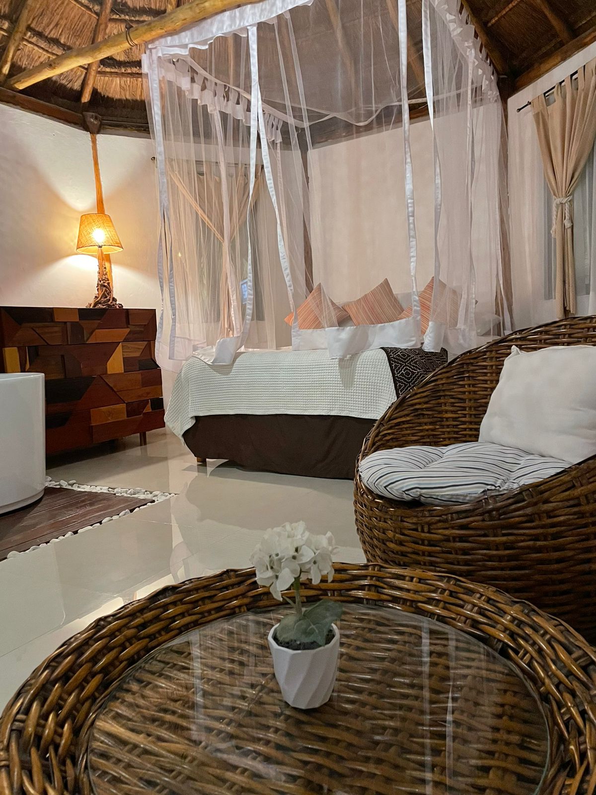 Cabanas Luxury 23/50