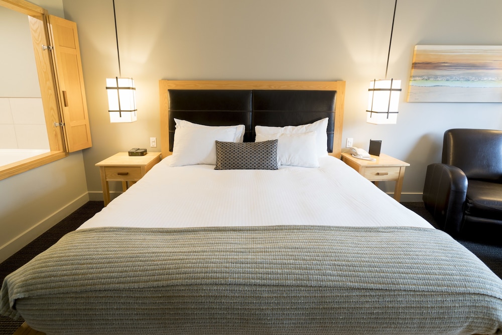 Brentwood Bay Lodge Spa 15/64