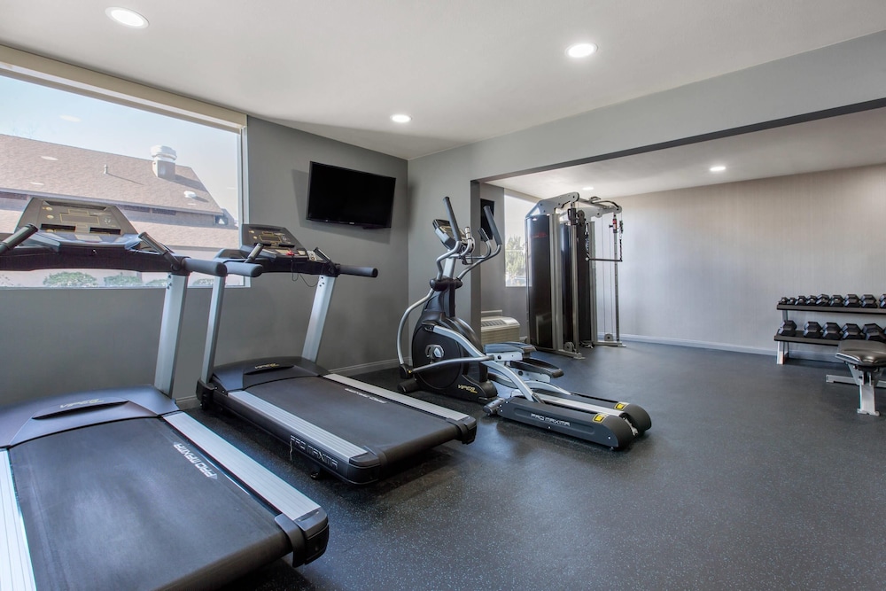 Cielo Hotel Bishop-Mammoth, an Ascend Collection Hotel 24/50
