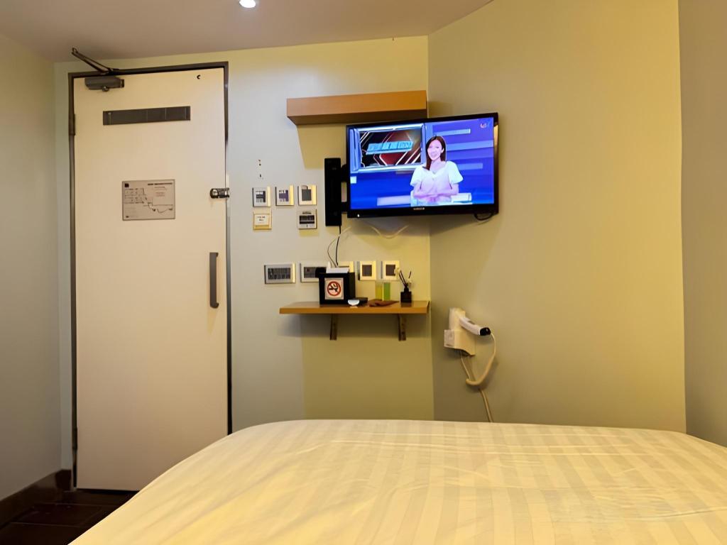 I Hotel Limited 29/48