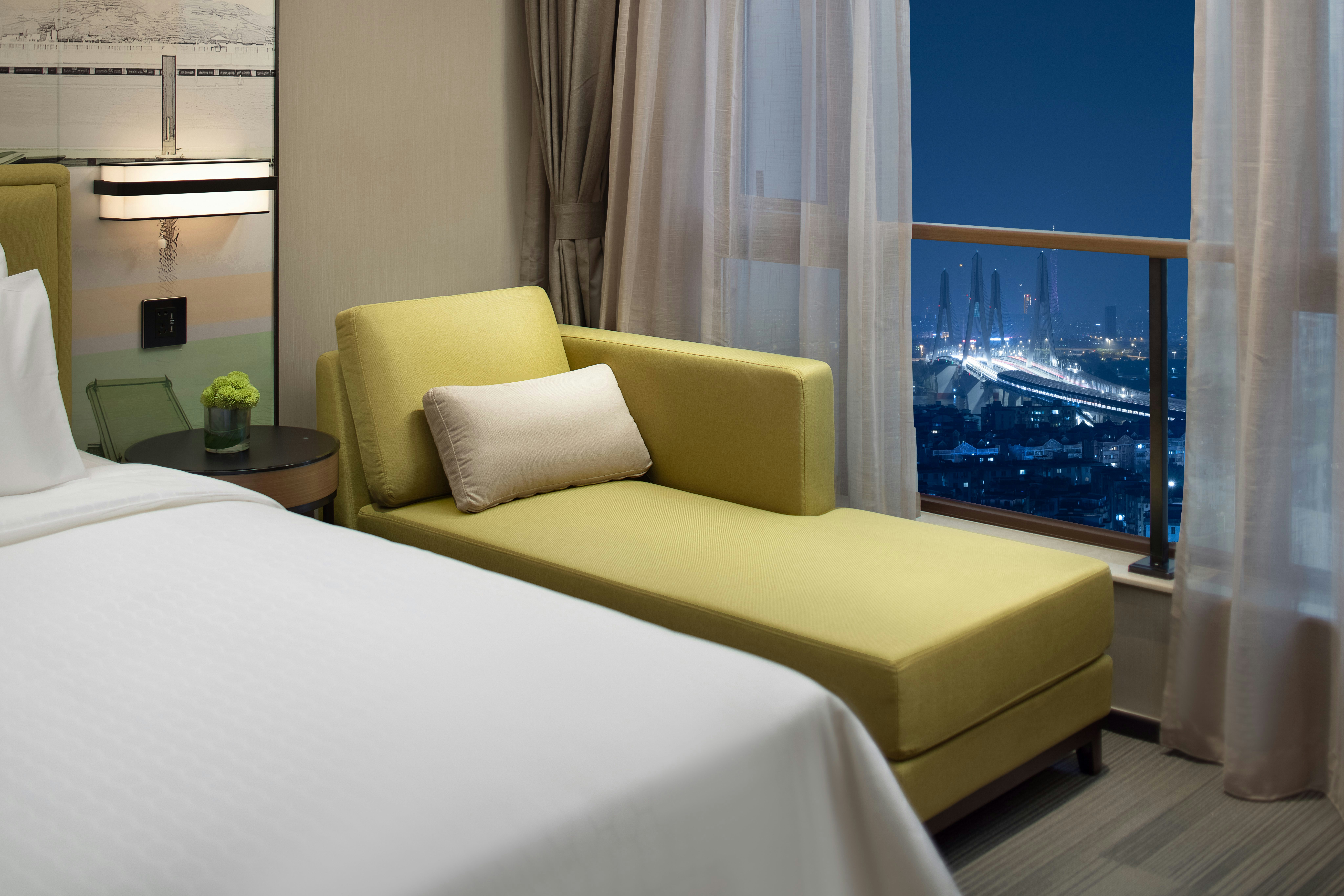 HAMPTON BY HILTON GUANGZHOU LUOXI 10/45