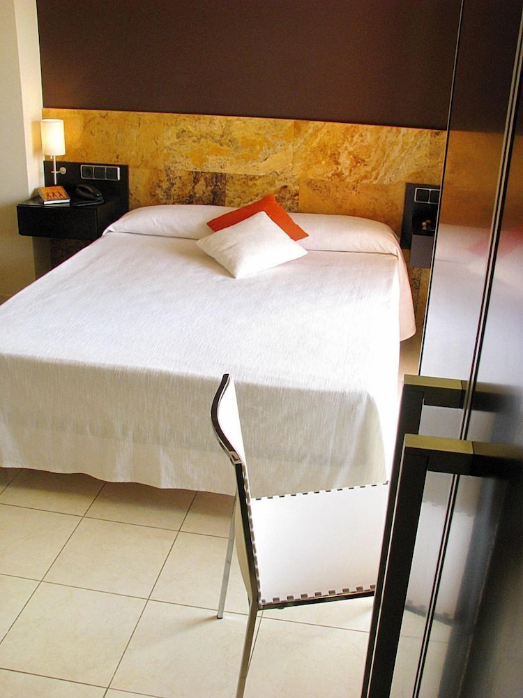 Hotel Pinar del Mar 13/32