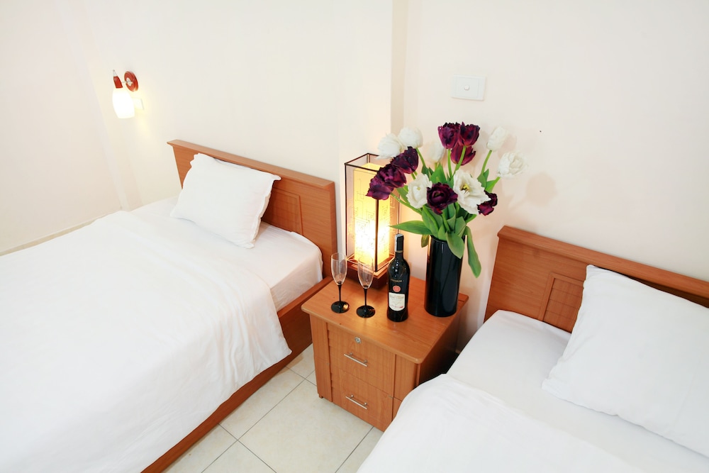 Especen Hotel 23/33