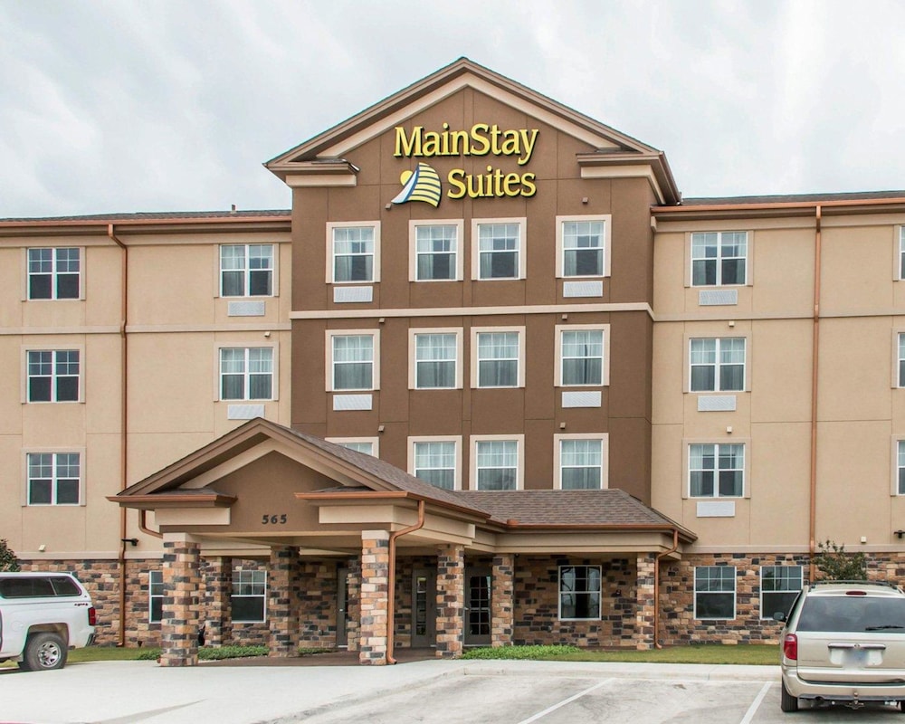 MainStay Suites Cotulla 1/37