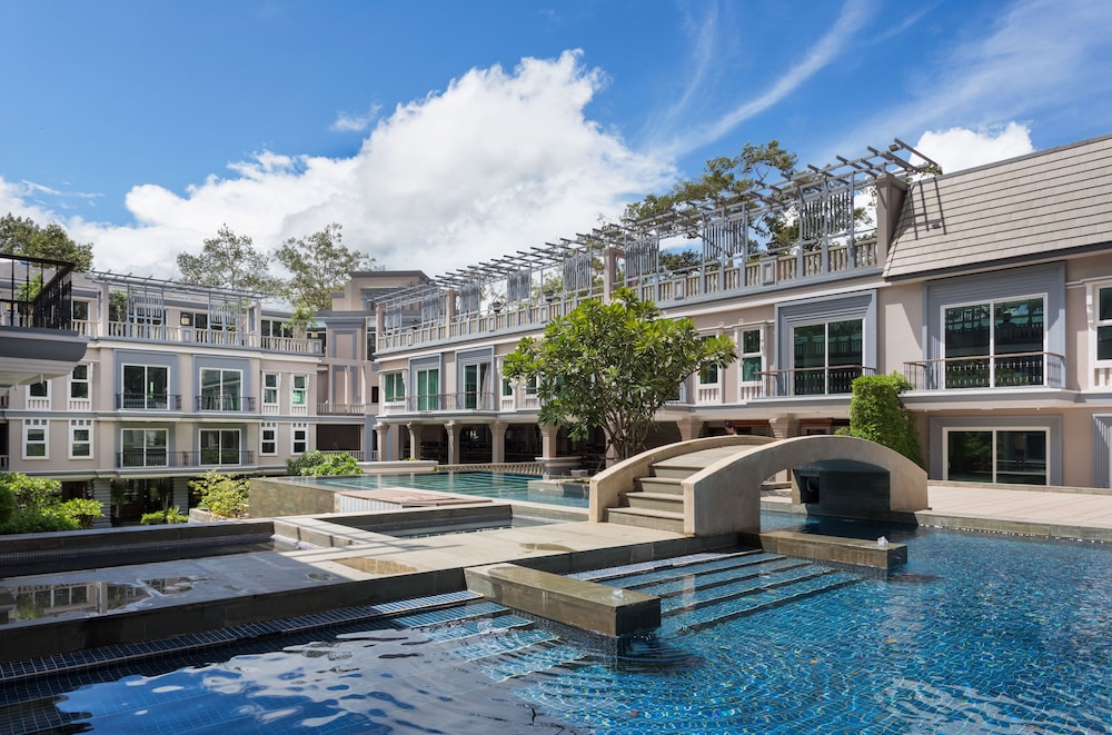J7 Angkor Hotel 69/72