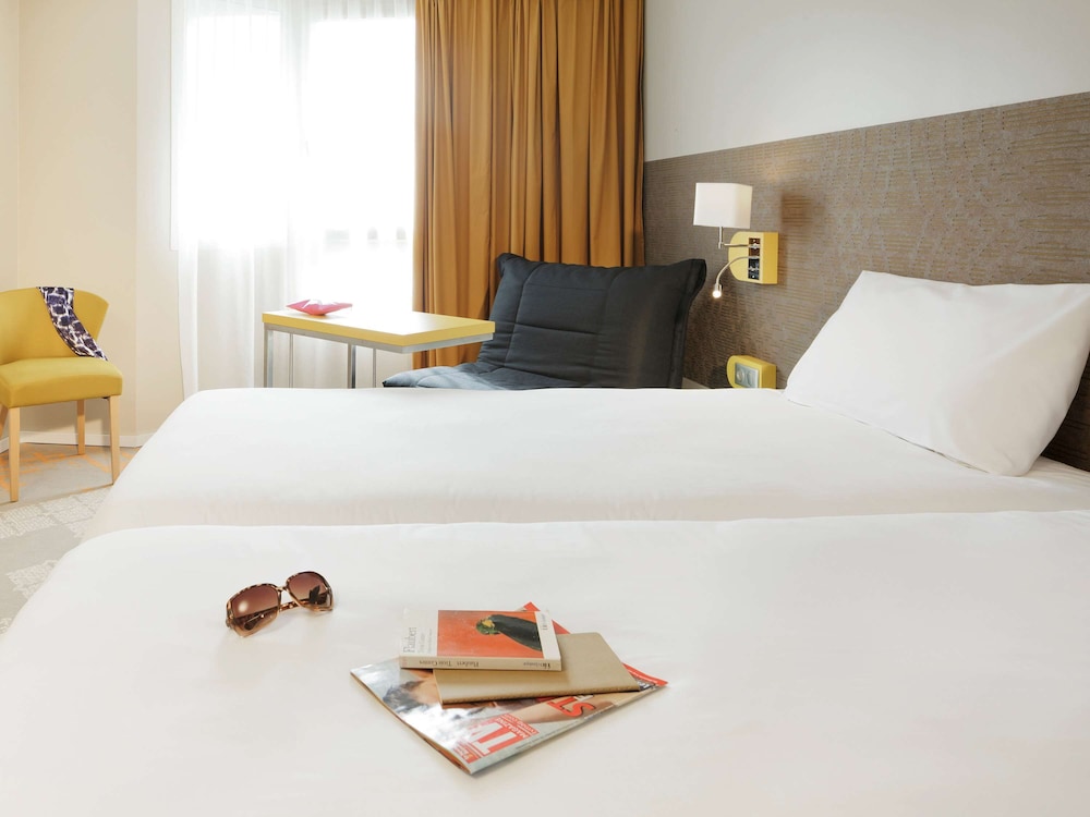 Ibis Styles Tours Centre 22/74