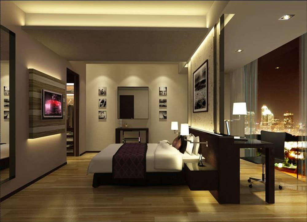 DAVANAM SAROVAR PORTICO SUITES 26/34