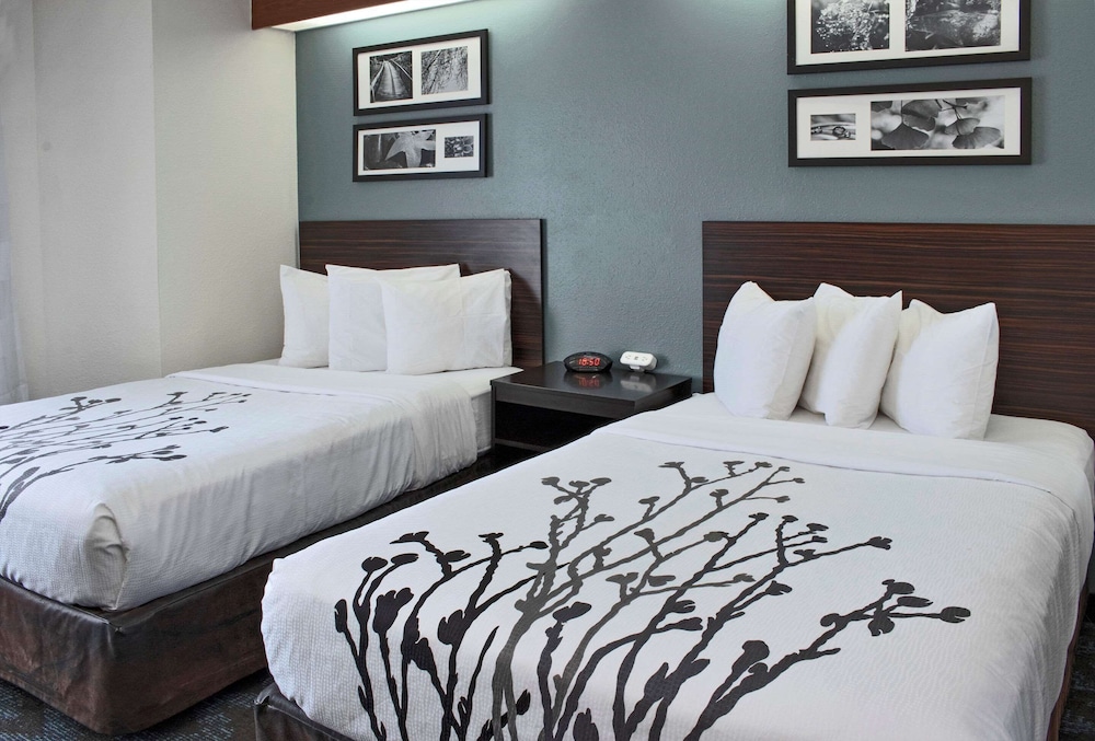 Sleep Inn Lake Wright Norfolk Airport 14/55