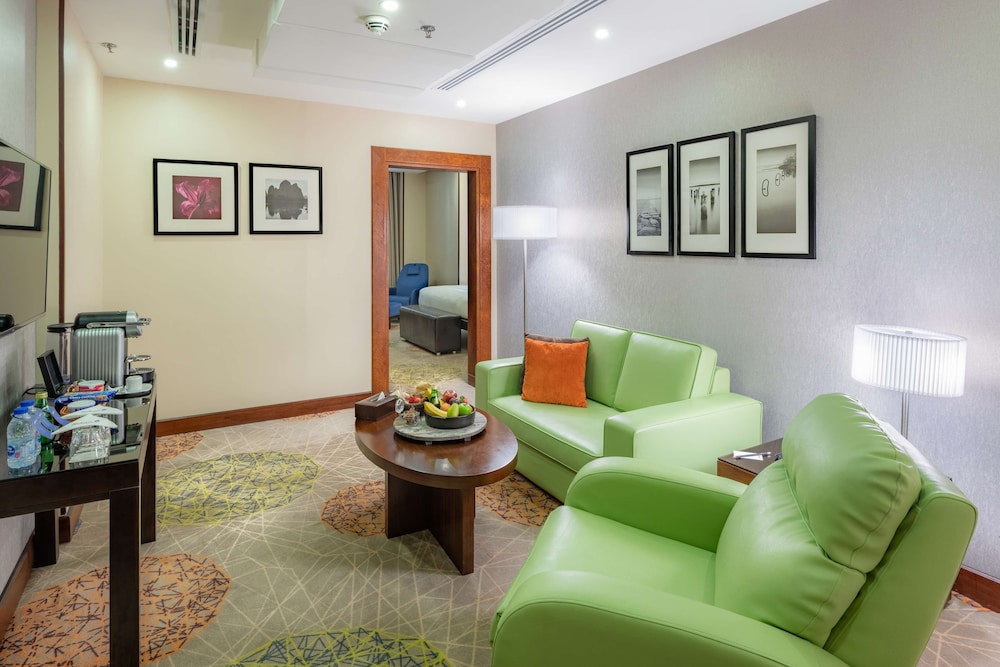 Radisson Blu Plaza Jeddah 50/71